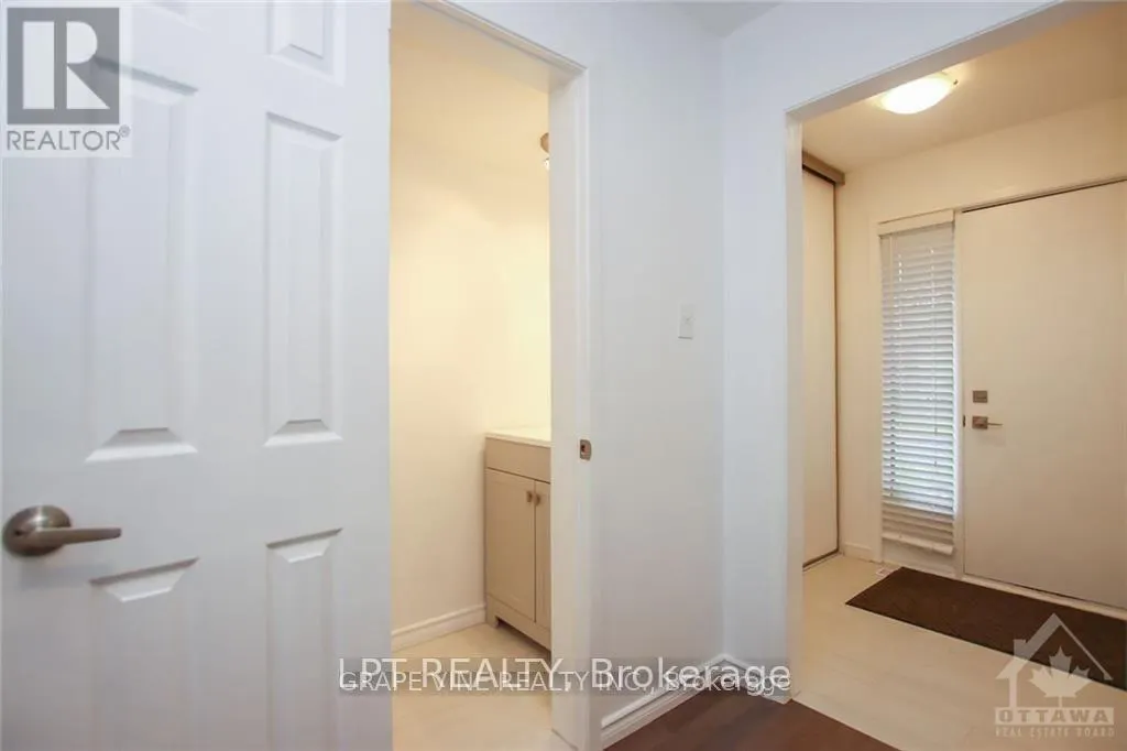121 ERIN CRESCENT