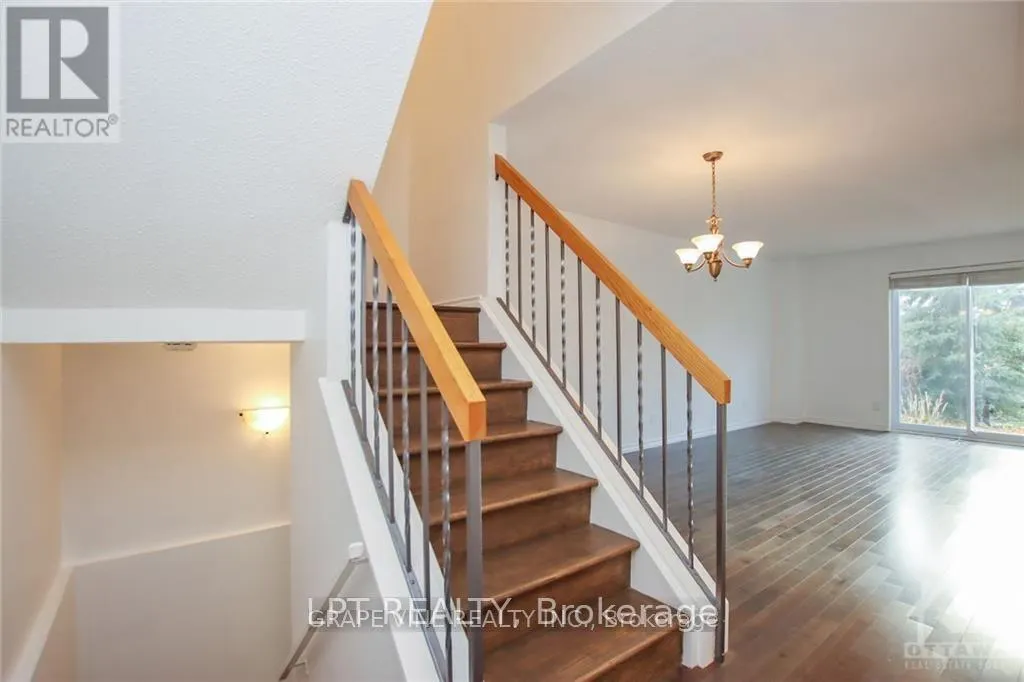 121 ERIN CRESCENT