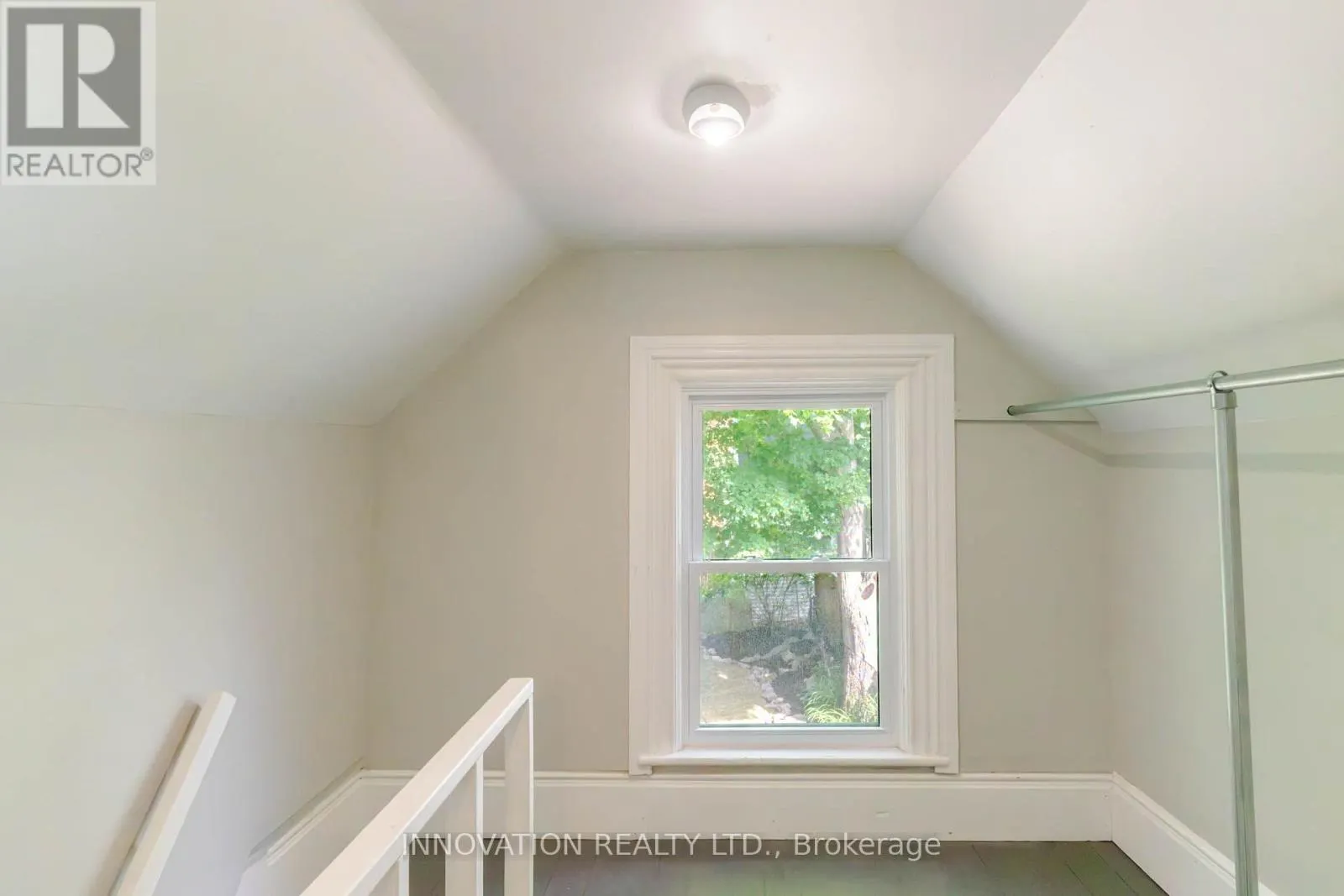 106 JAMES STREET E