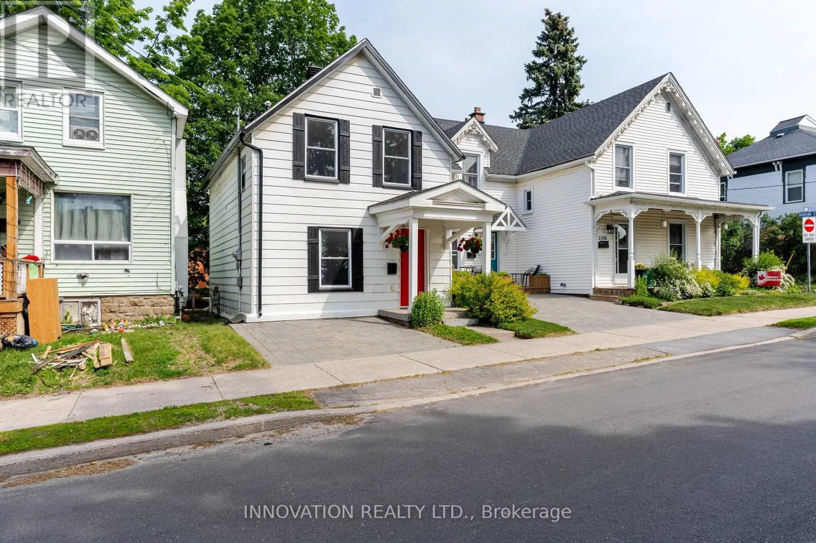 106 JAMES STREET E
