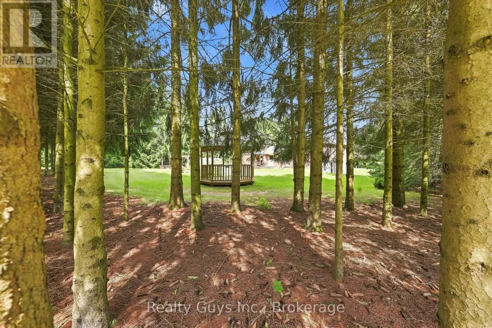 498 AVA CRESCENT