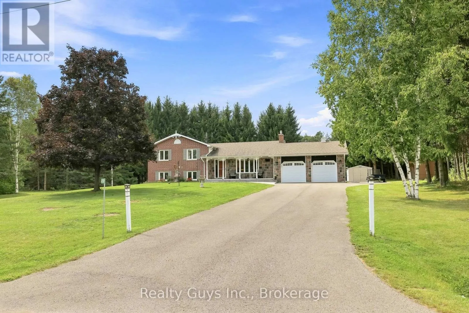 498 AVA CRESCENT
