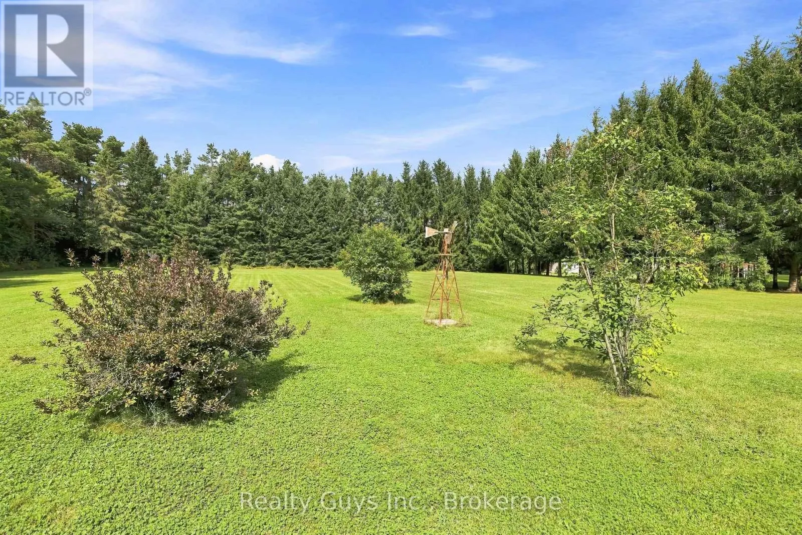 498 AVA CRESCENT