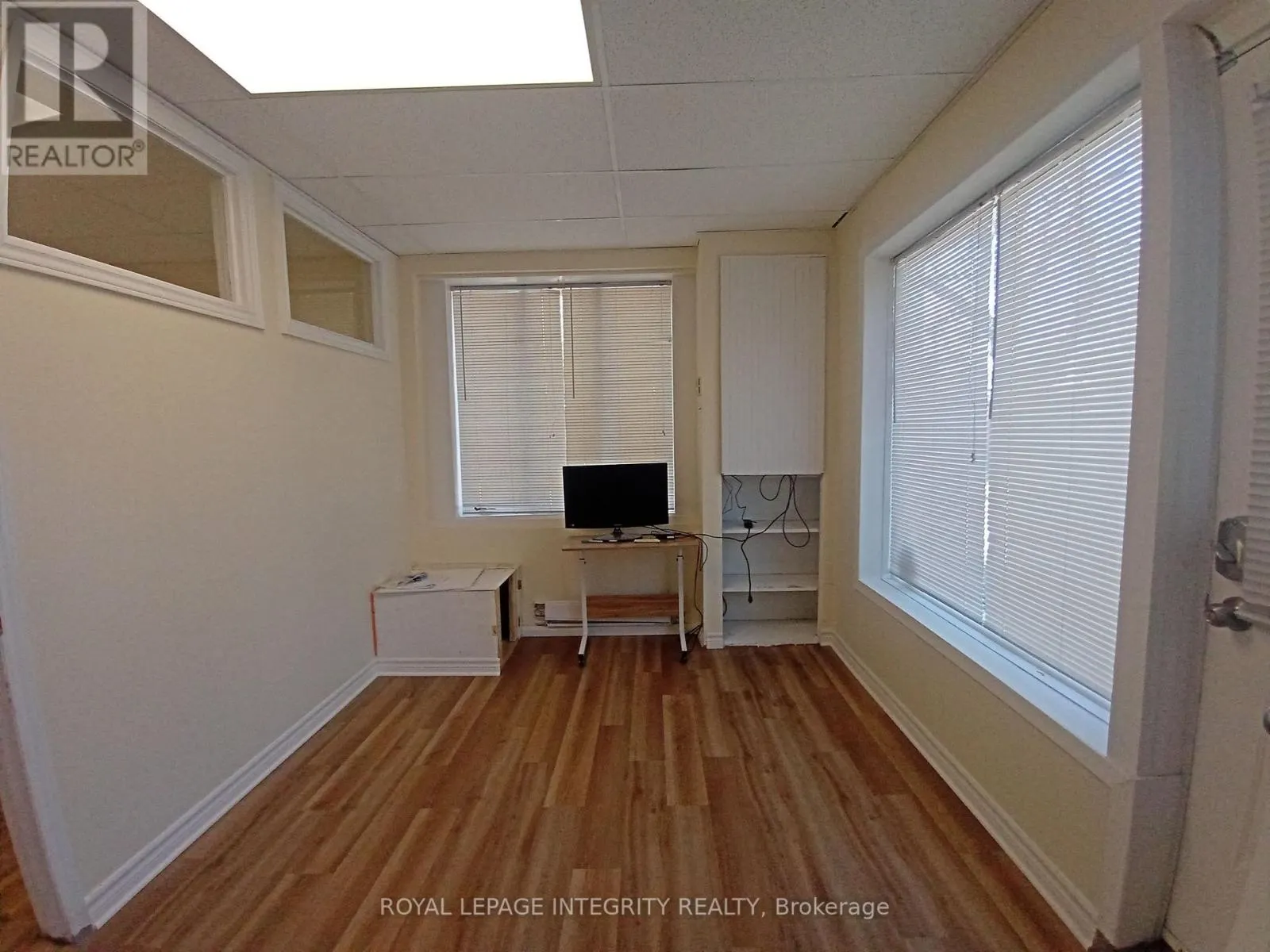 80 TOWNLINE ROAD W
