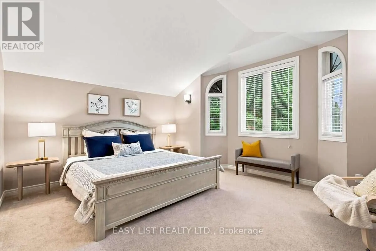 5929 ROSEWOOD CRESCENT