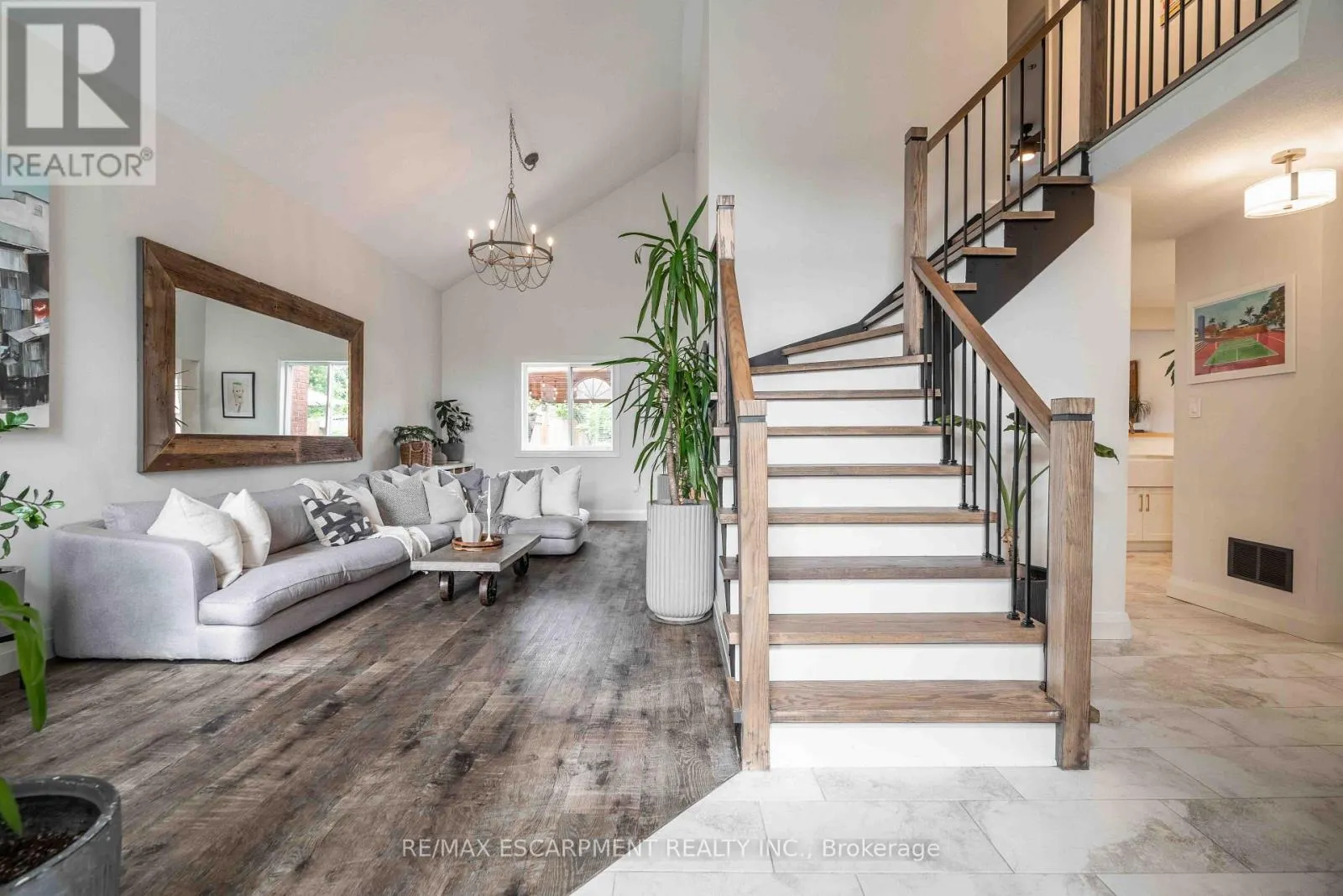136 BRAEMAR AVENUE
