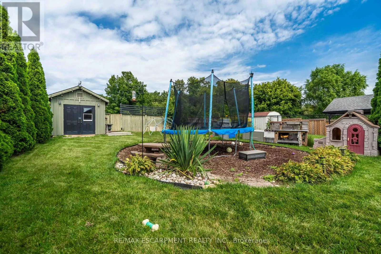 136 BRAEMAR AVENUE