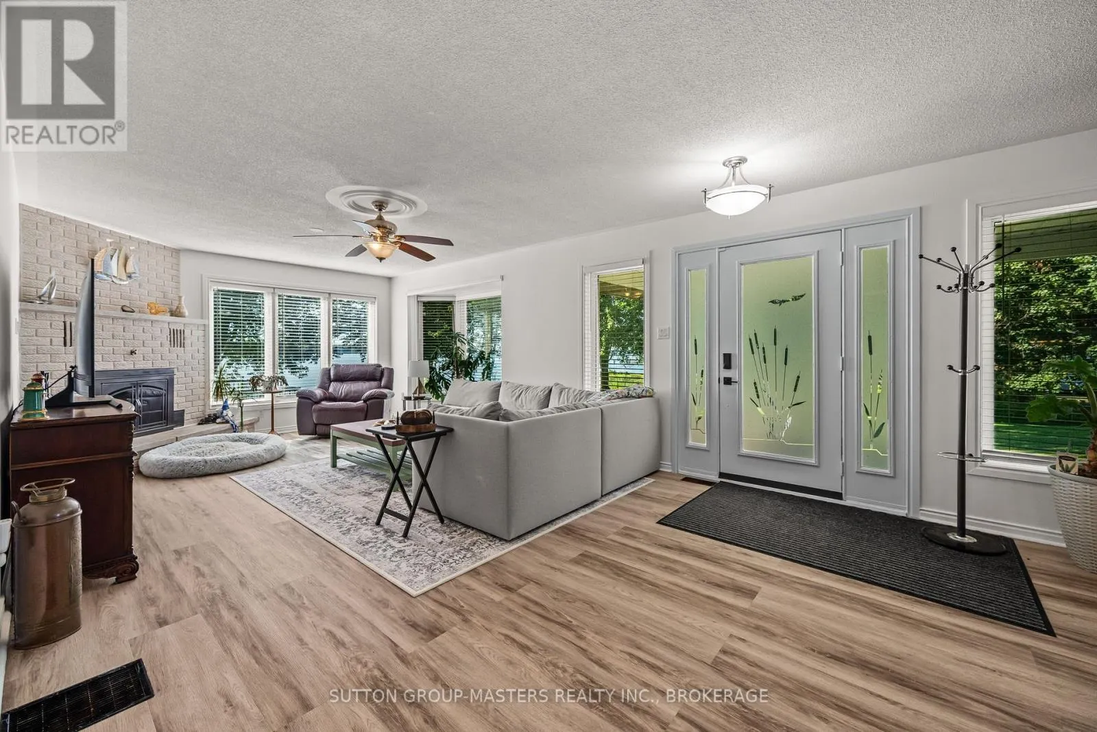 175 PLEASURE PT. LANE