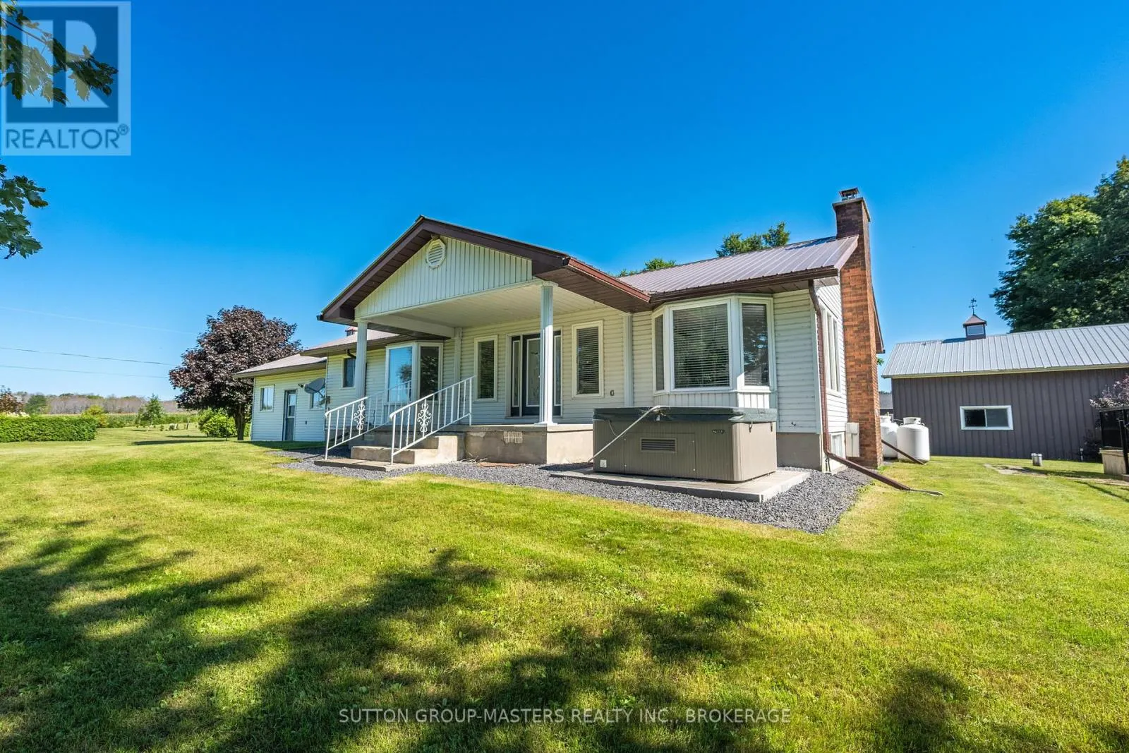 175 PLEASURE PT. LANE