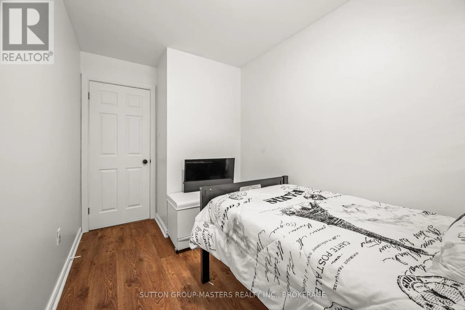 175 PLEASURE PT. LANE