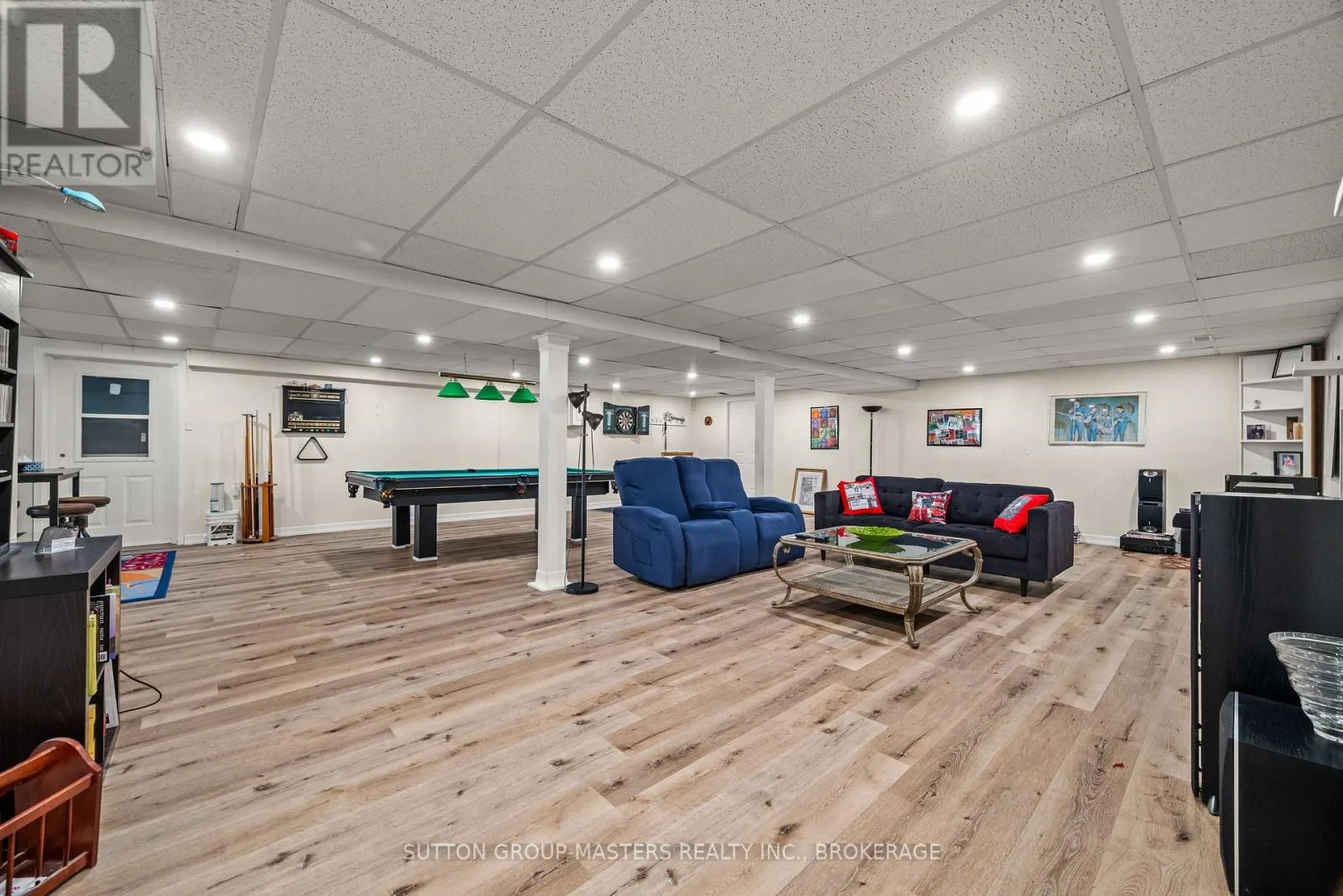 175 PLEASURE PT. LANE