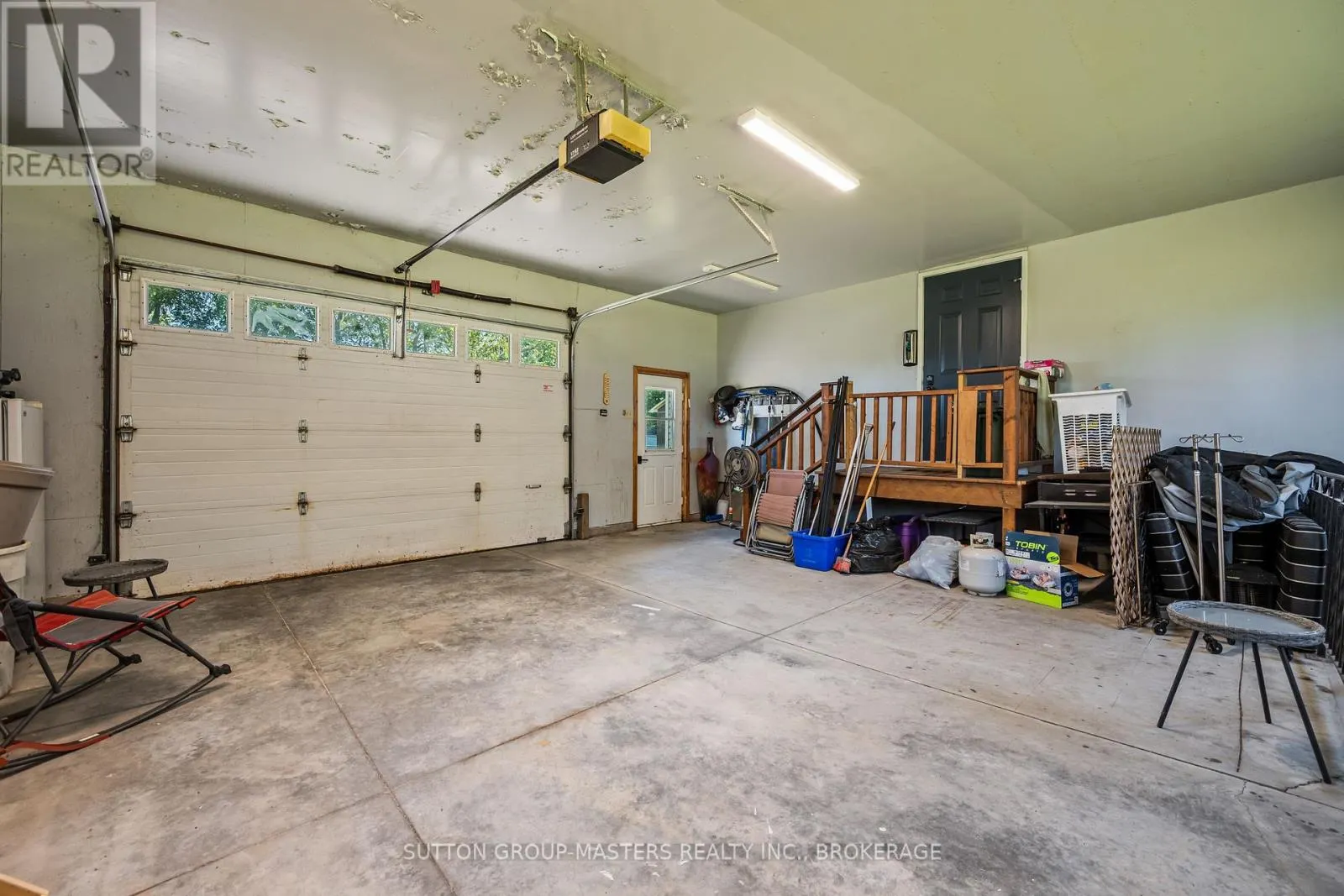 175 PLEASURE PT. LANE