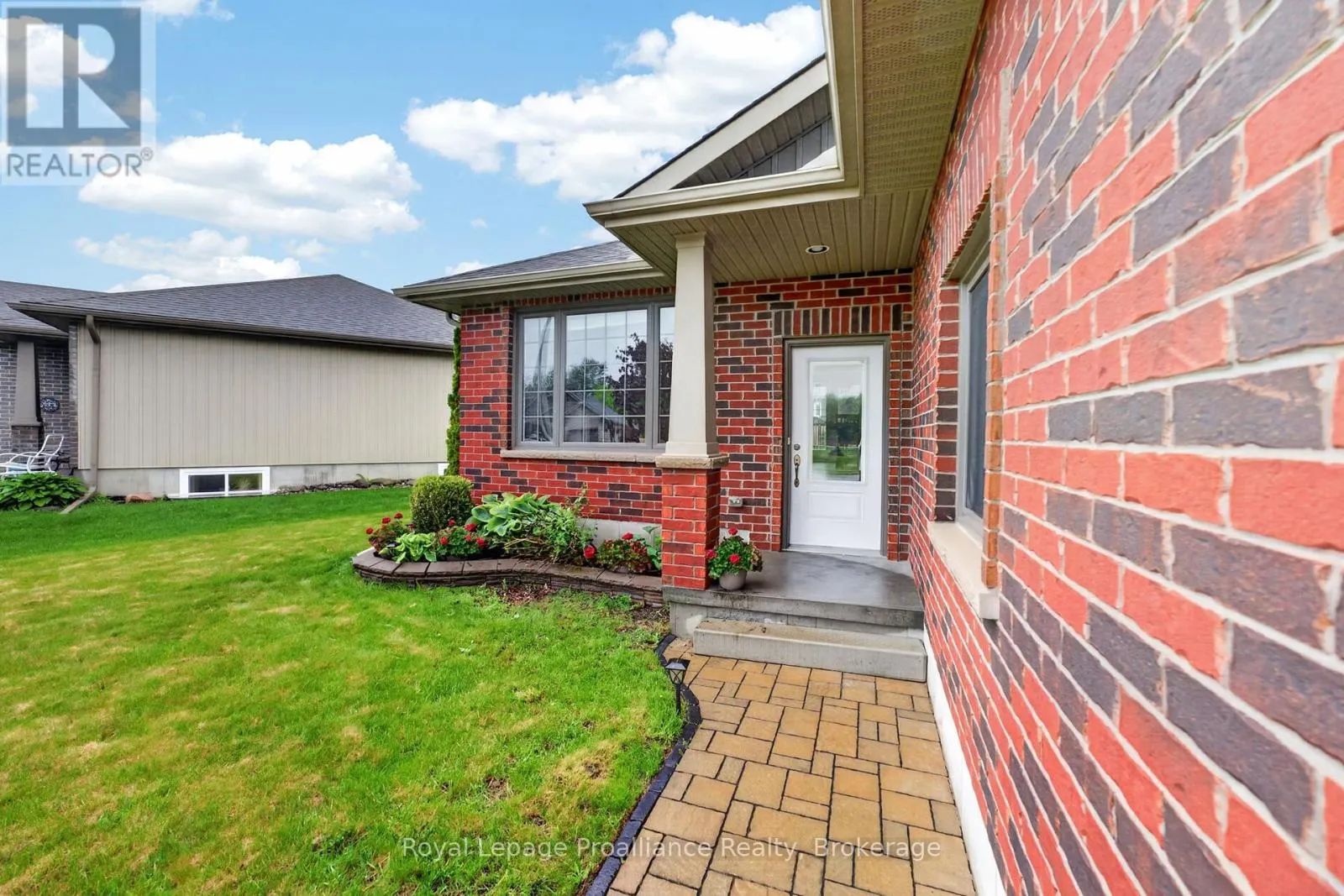 32 ASPEN DRIVE