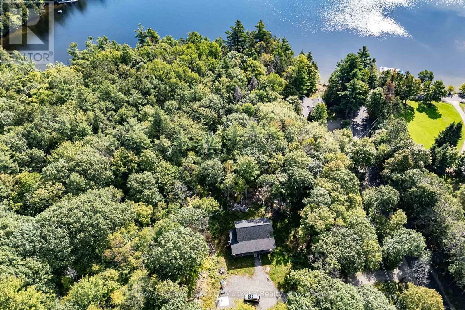 1029 WHITESIDE ROAD