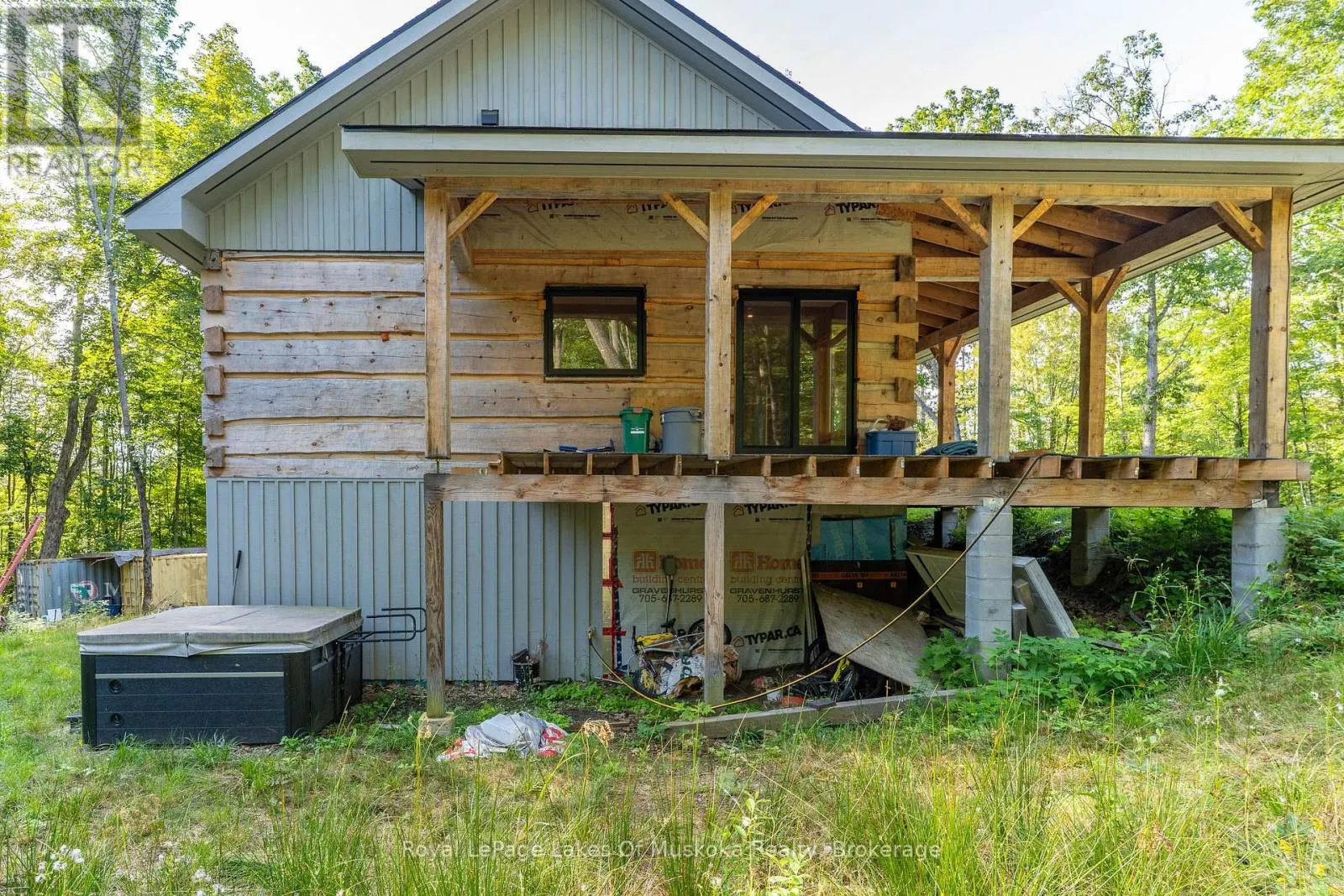 1029 WHITESIDE ROAD
