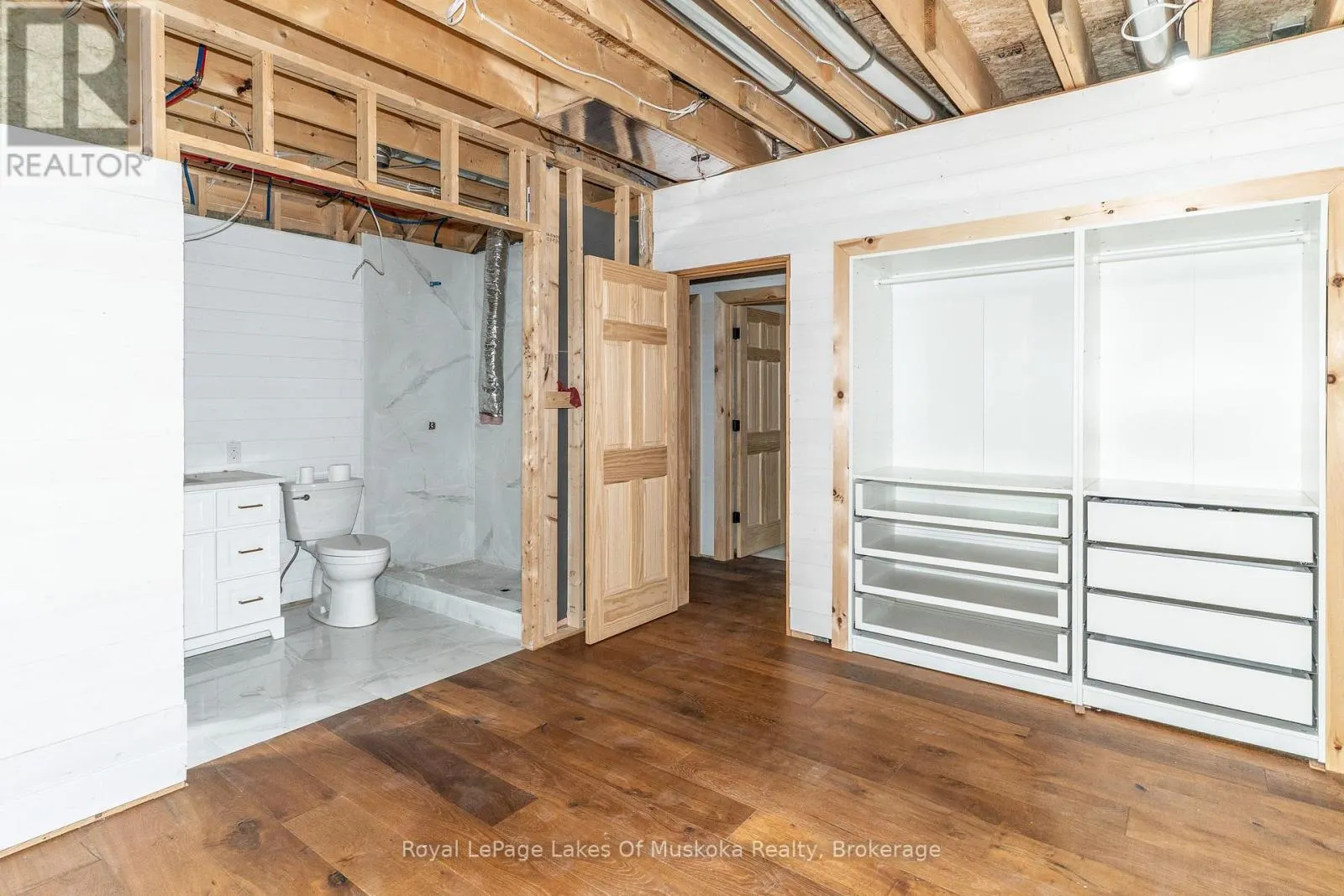 1029 WHITESIDE ROAD