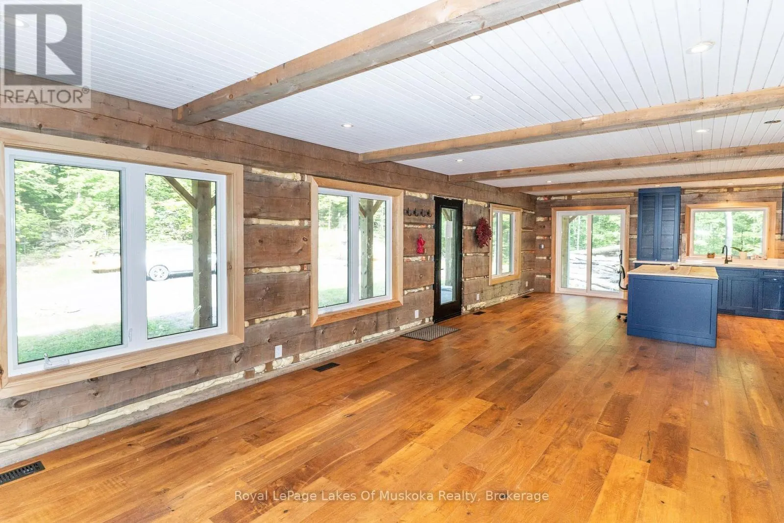 1029 WHITESIDE ROAD