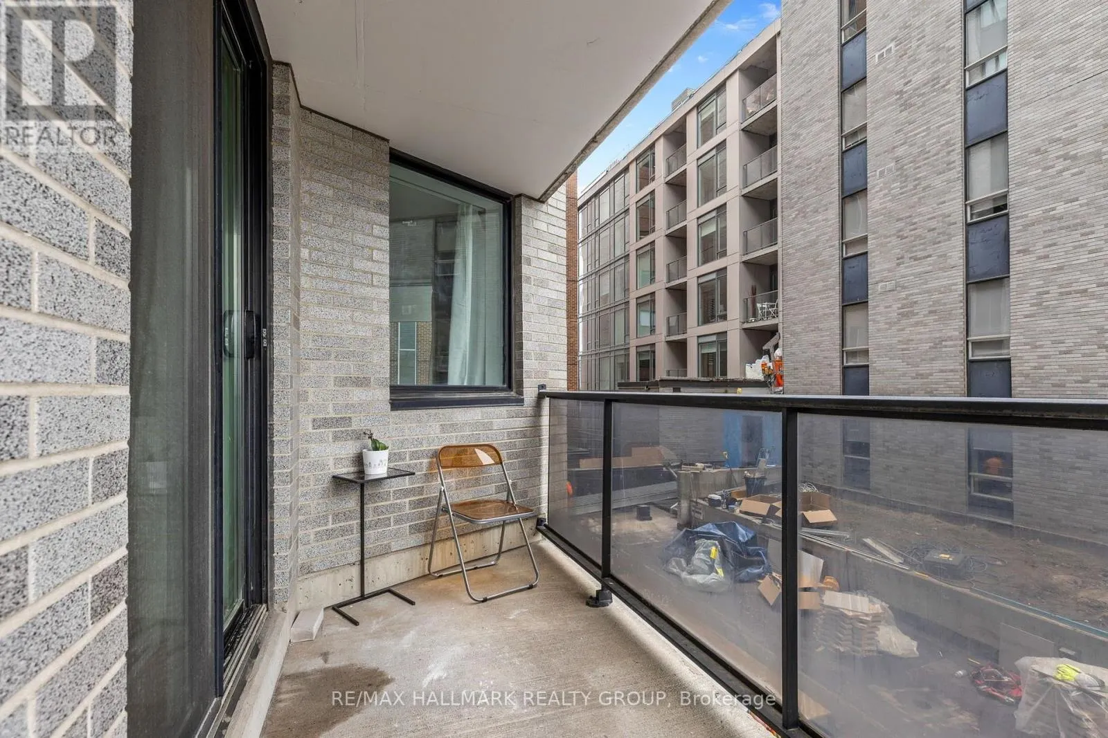 701 - 18 NEPEAN STREET
