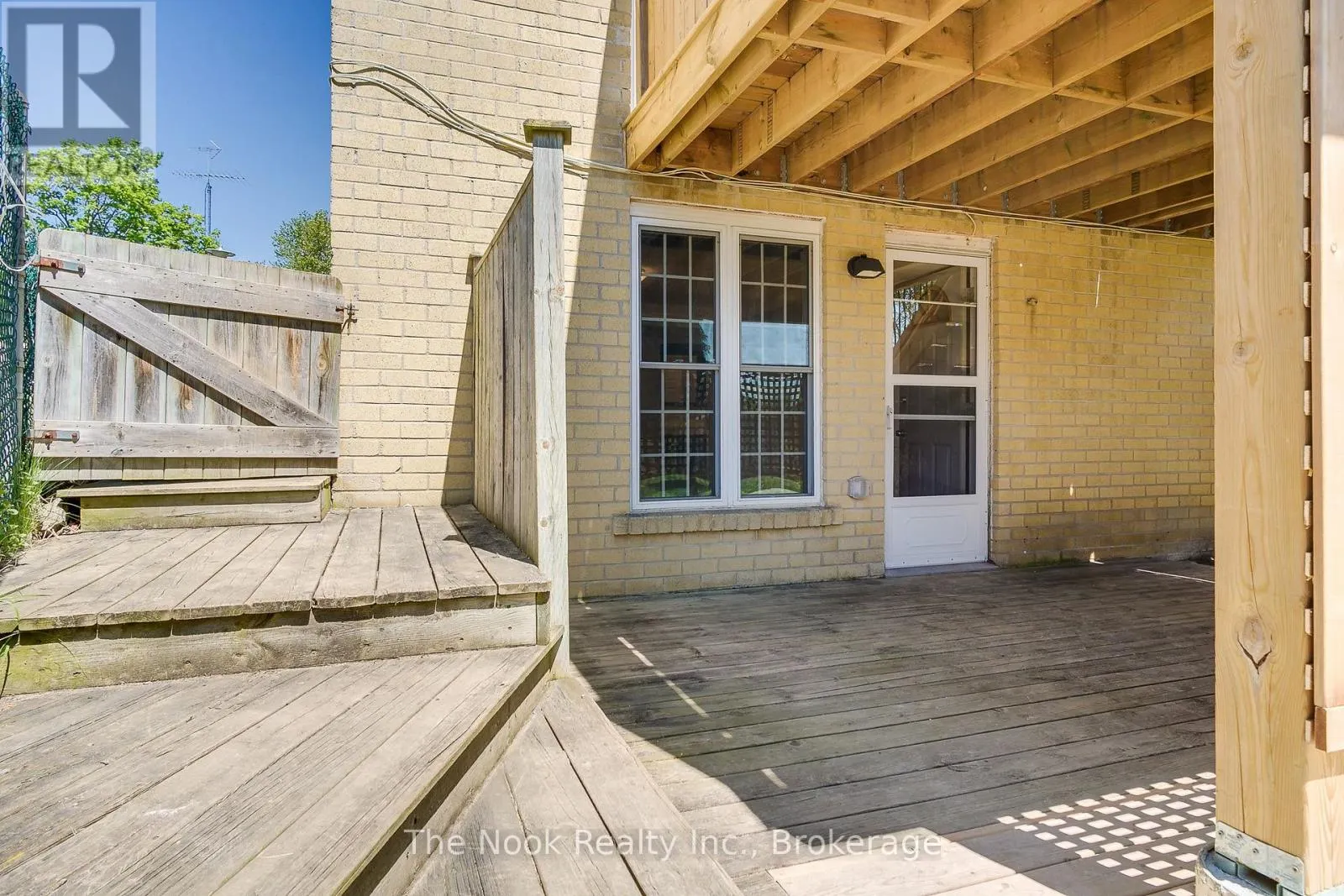 95 PEACOCK BOULEVARD