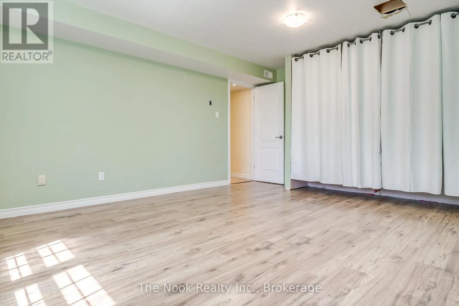 95 PEACOCK BOULEVARD