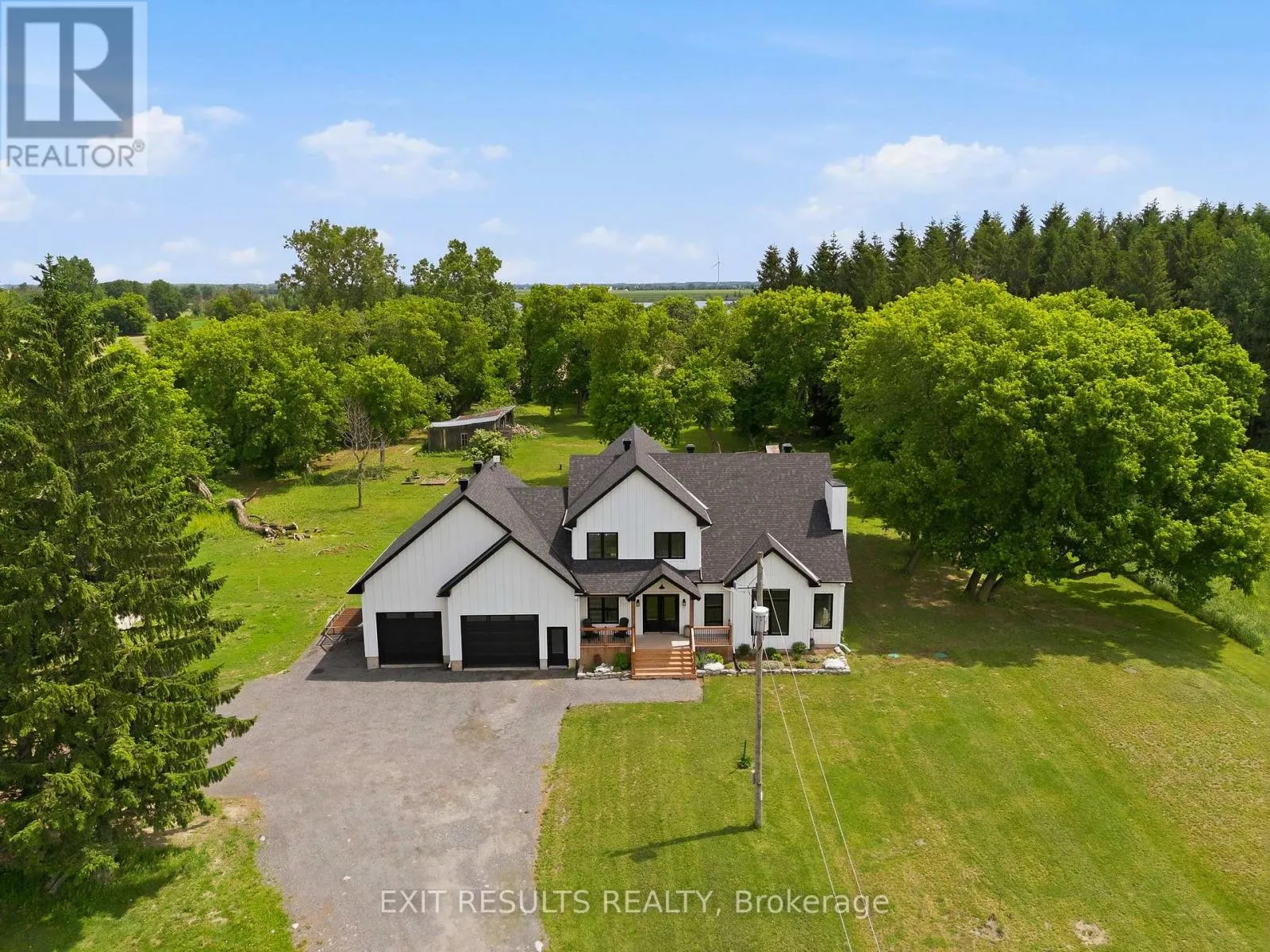 2083 GROVES ROAD