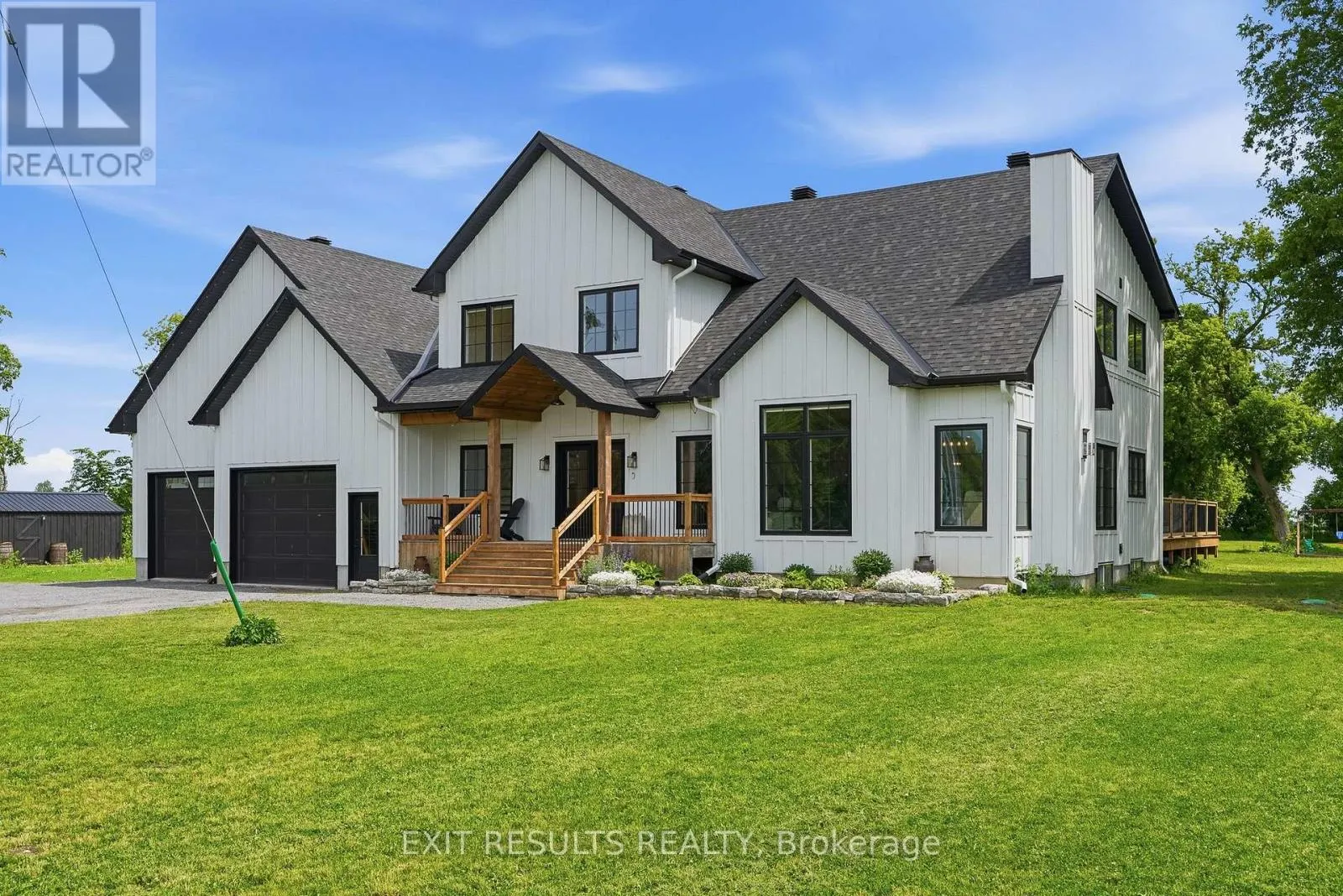 2083 GROVES ROAD