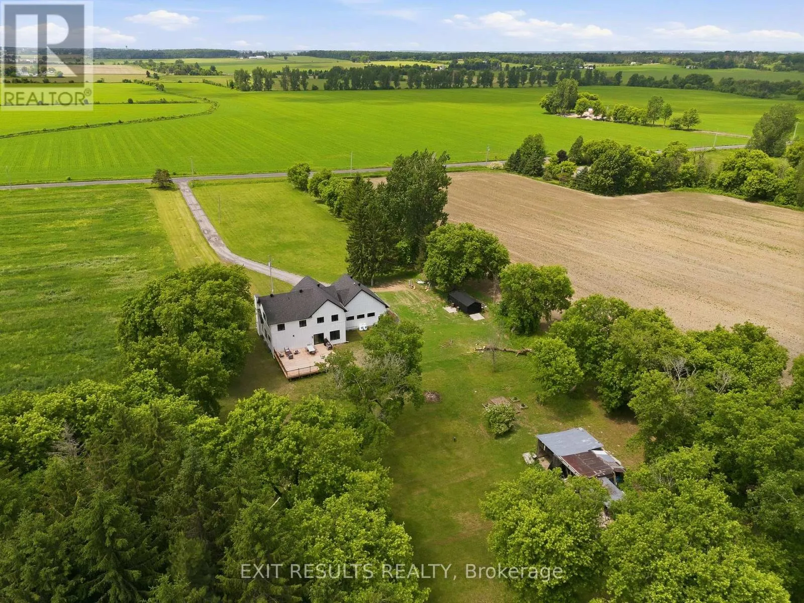 2083 GROVES ROAD