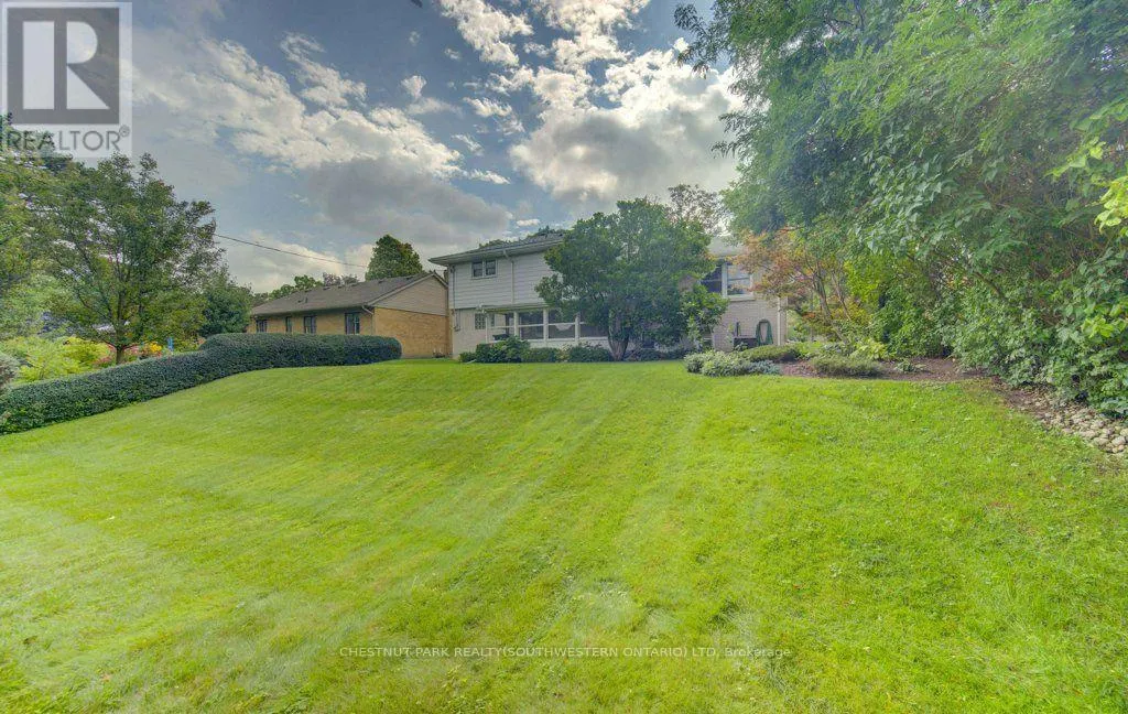 204 STANLEY DRIVE