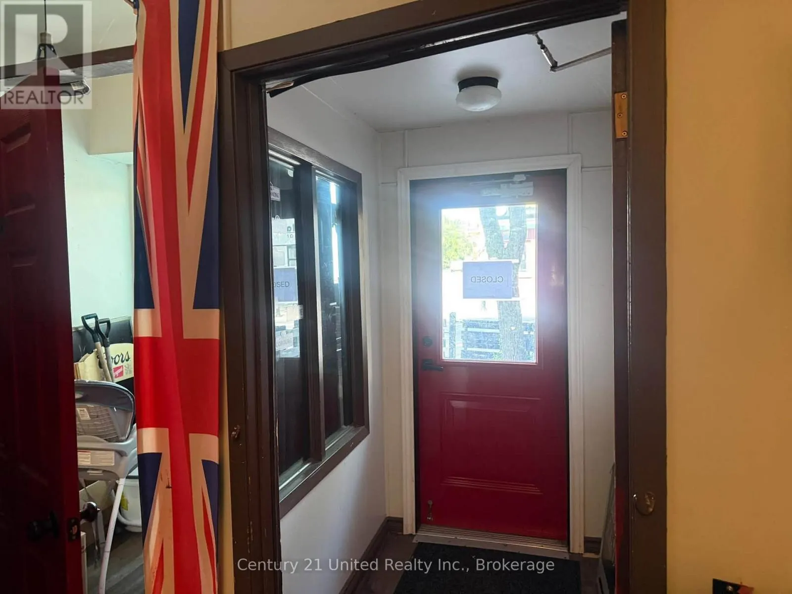 95 KING STREET W