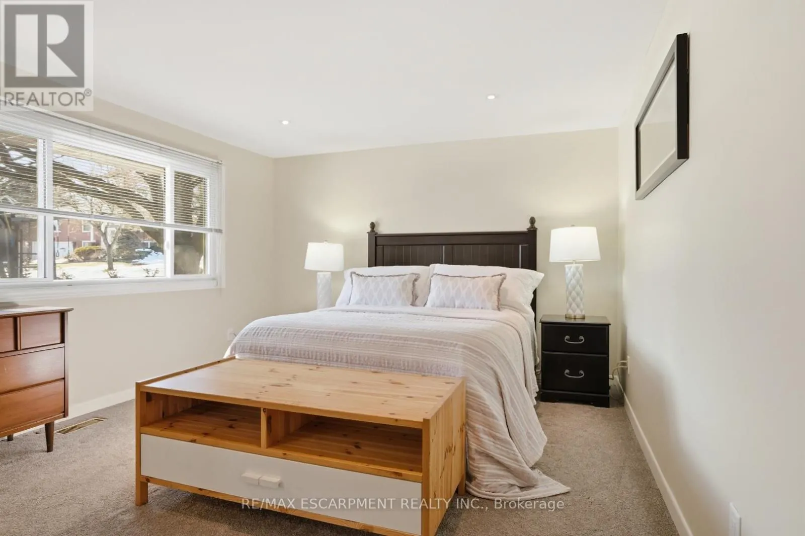 81 THOMSON DRIVE