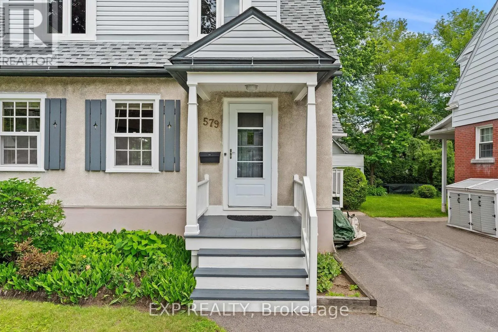 579 BROADVIEW AVENUE