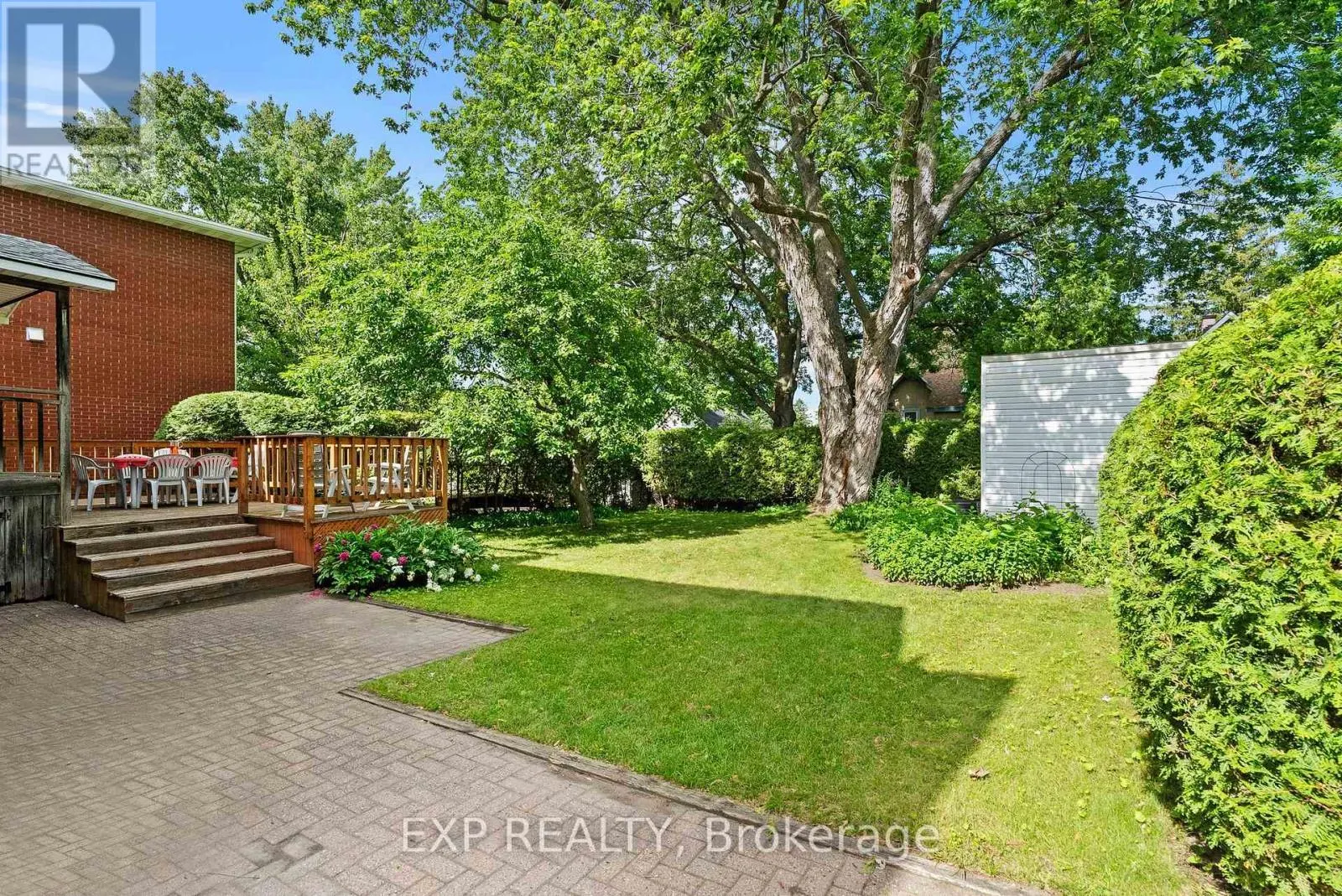 579 BROADVIEW AVENUE