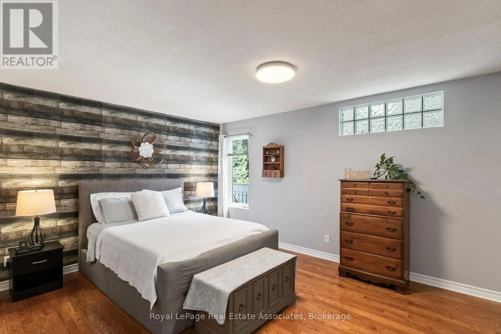 432 NICKERSON DRIVE