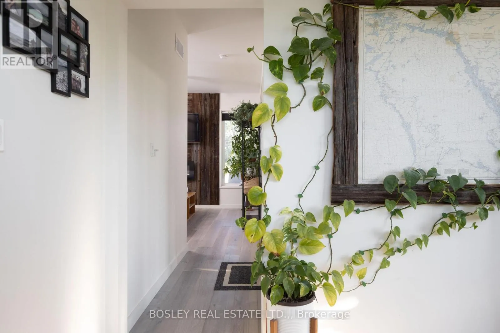 29 ROSEDALE AVENUE