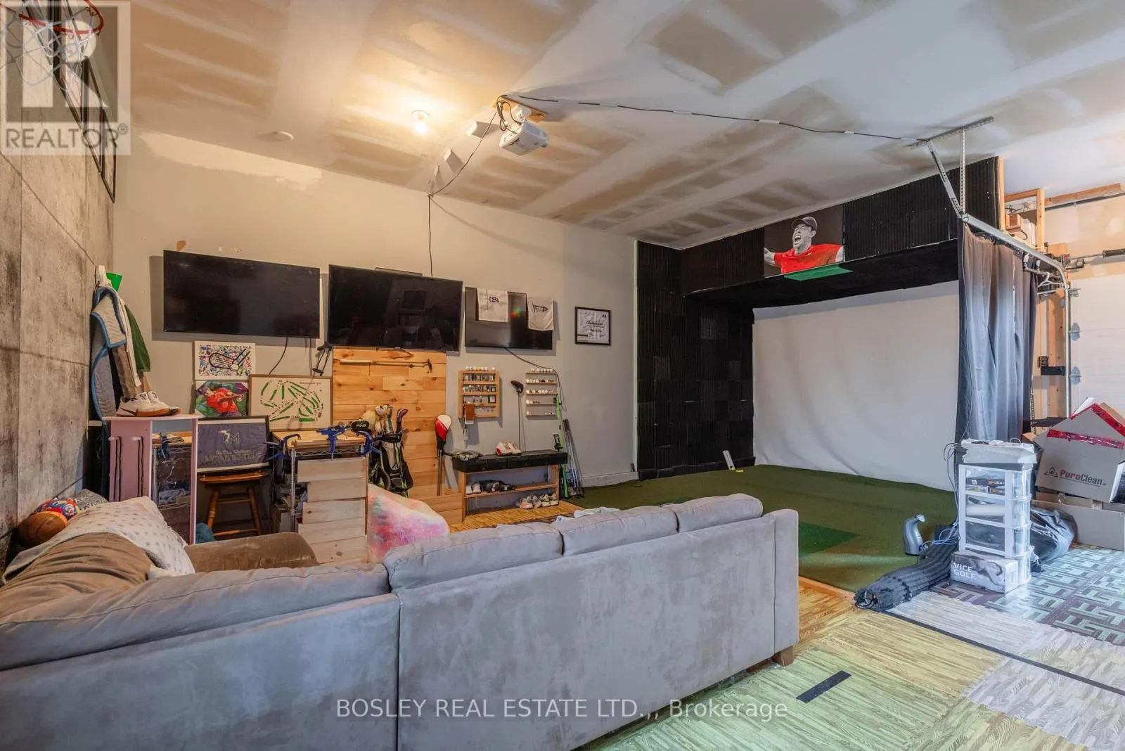29 ROSEDALE AVENUE