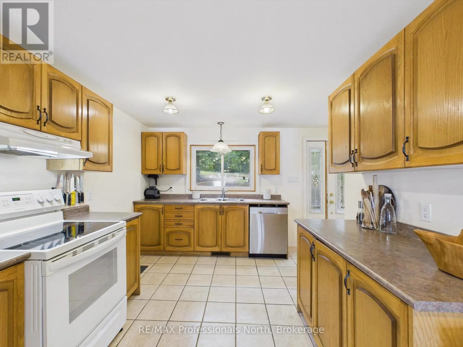 1025 SECTION HOUSE ROAD