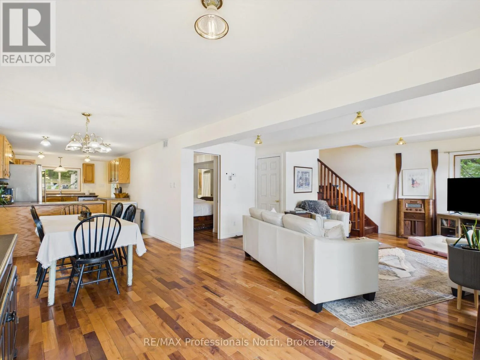 1025 SECTION HOUSE ROAD