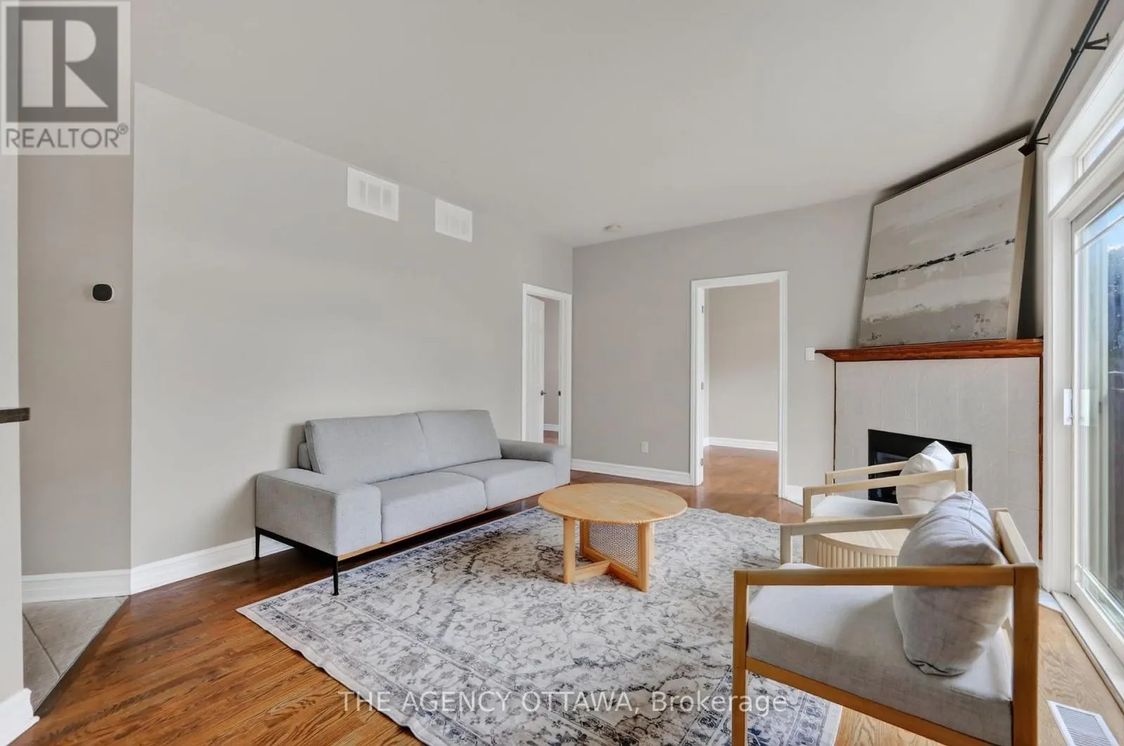 203 - 711 CHURCHILL AVENUE N