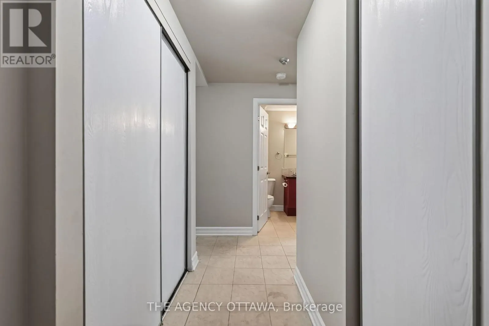 203 - 711 CHURCHILL AVENUE N