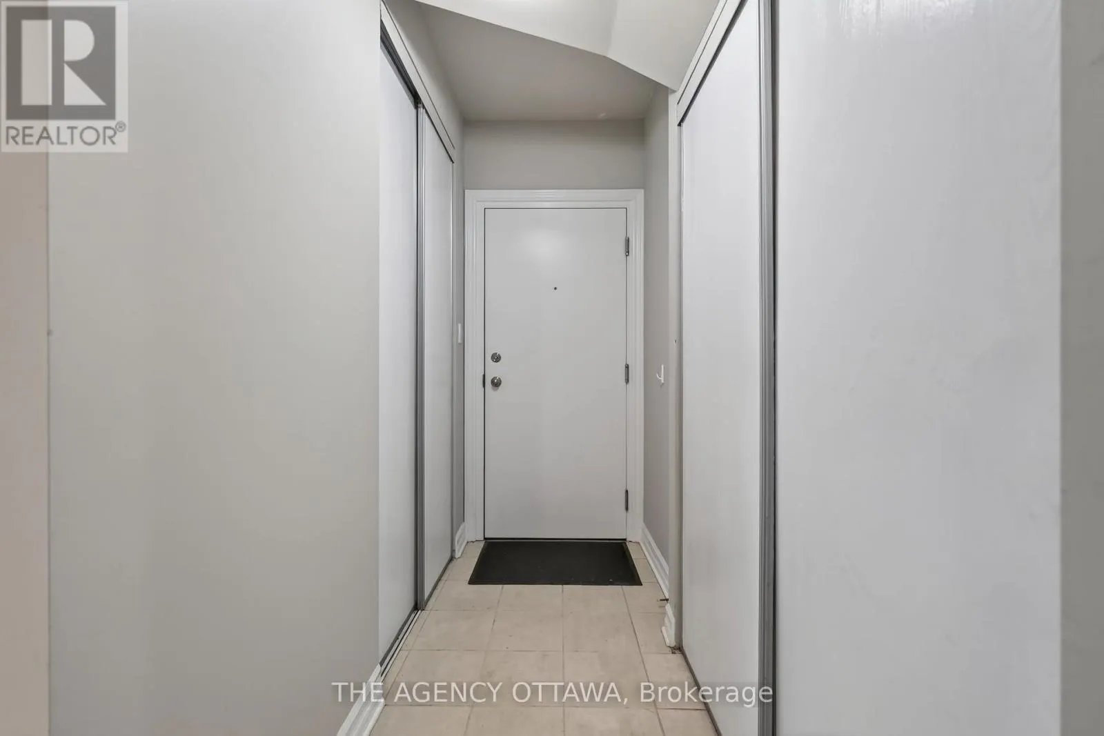 203 - 711 CHURCHILL AVENUE N