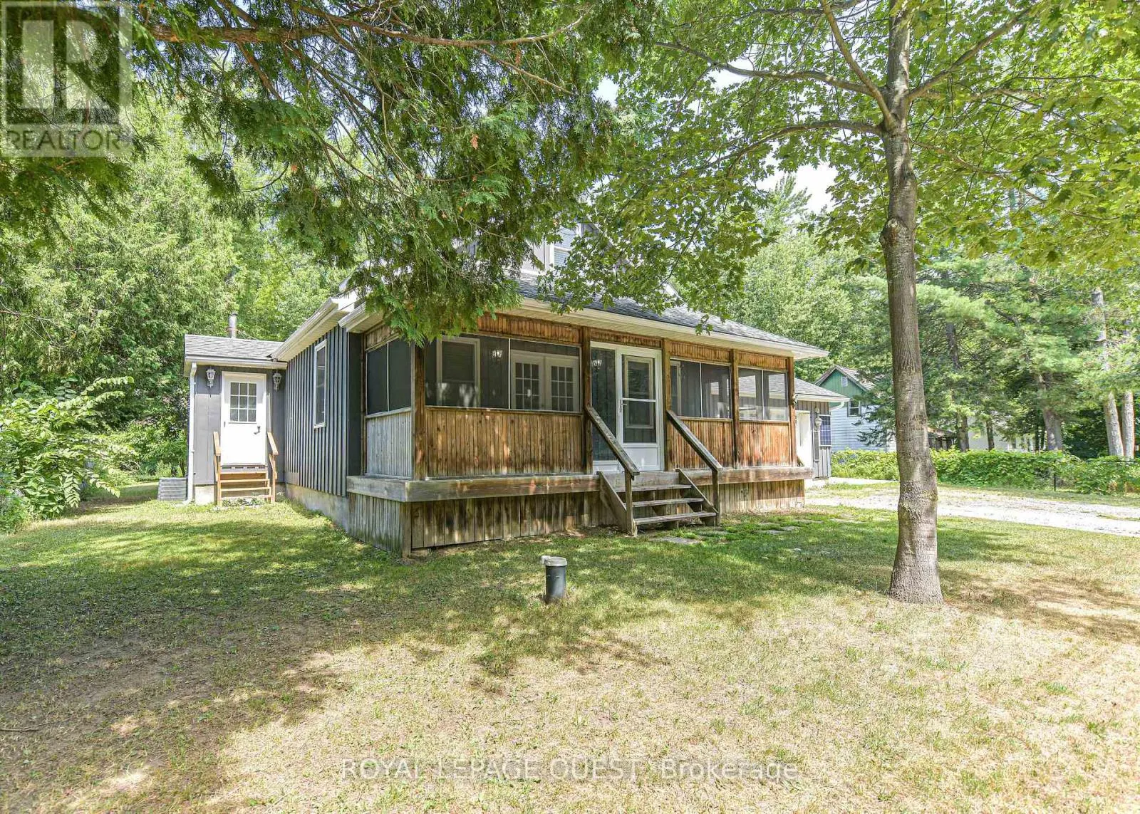 1046 SOUTHWOOD ROAD
