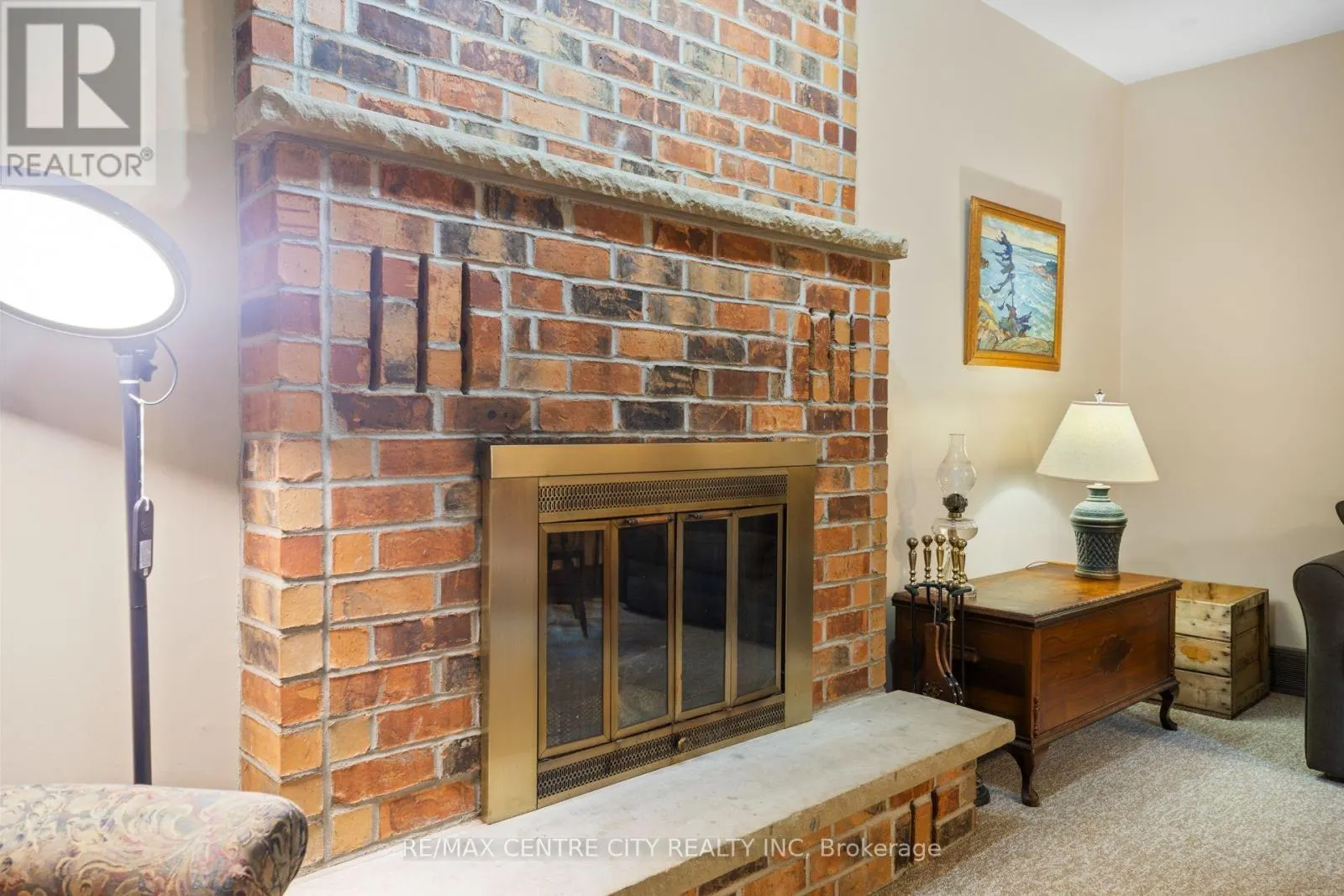 334 CANTERBURY PLACE