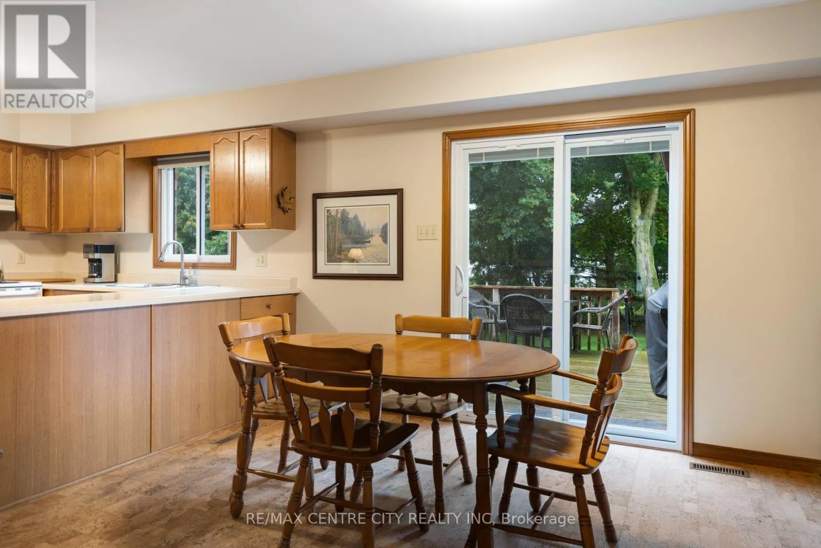 334 CANTERBURY PLACE