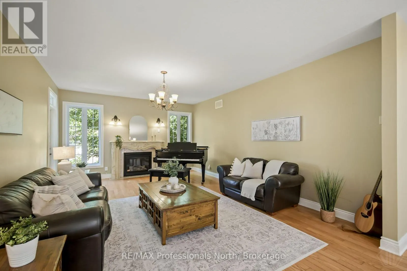9 MELANE COURT