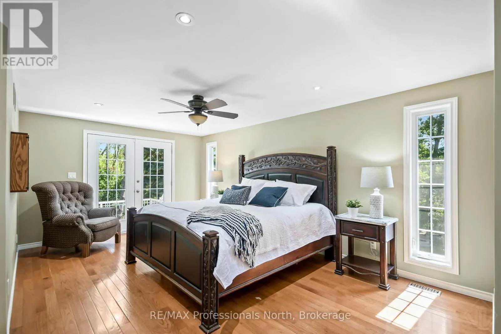 9 MELANE COURT