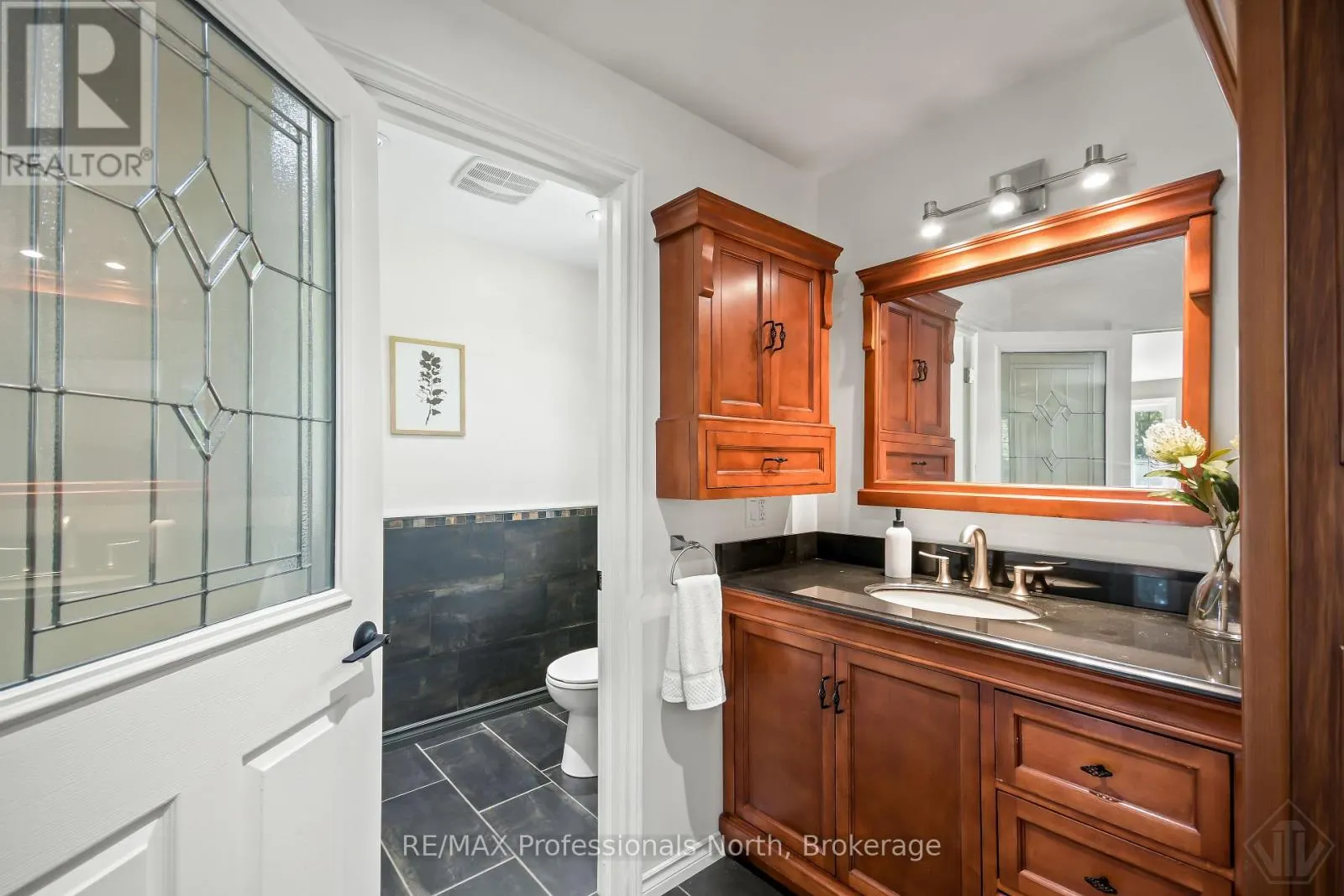 9 MELANE COURT