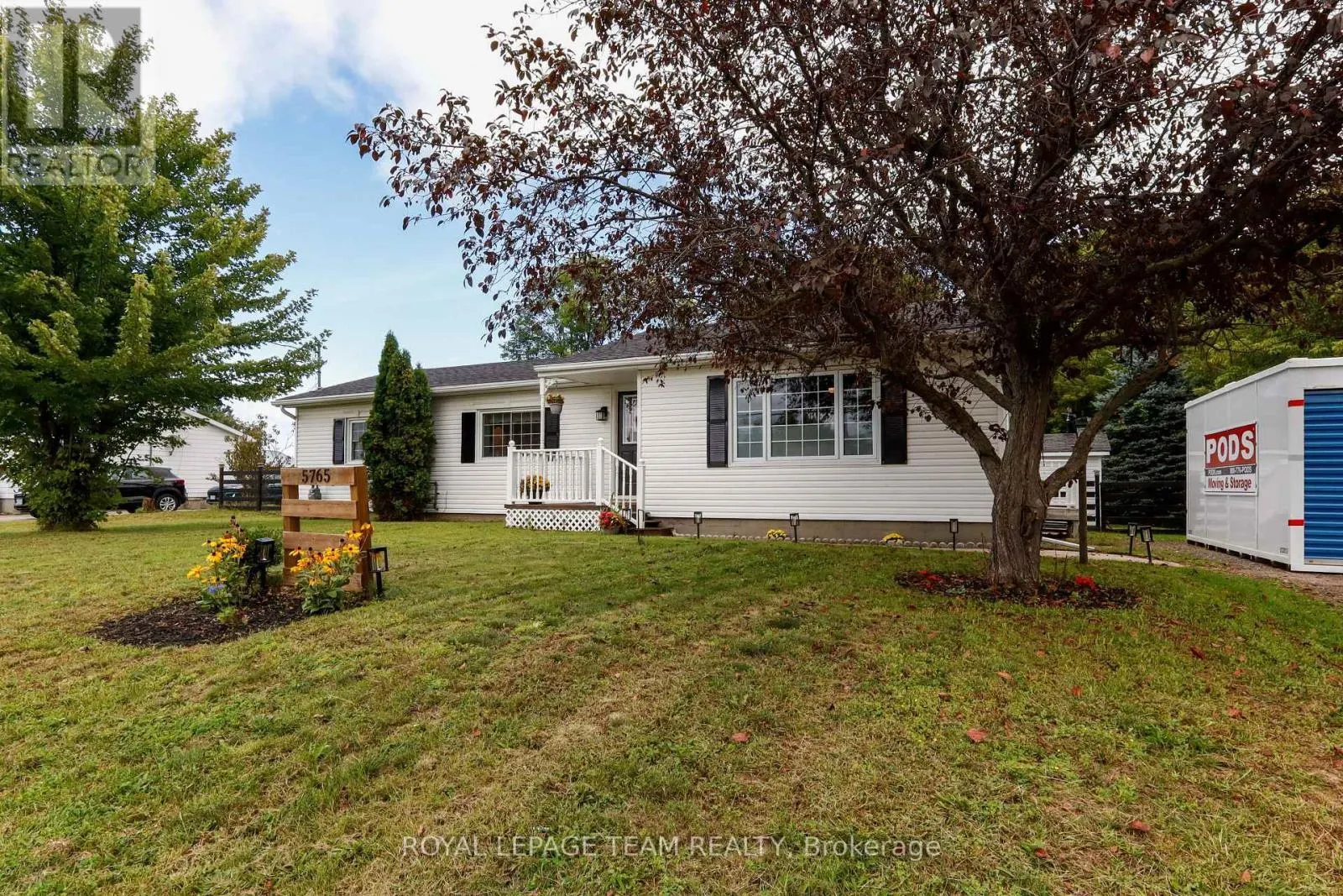 5765 RIDEAU RIVER RD ROAD