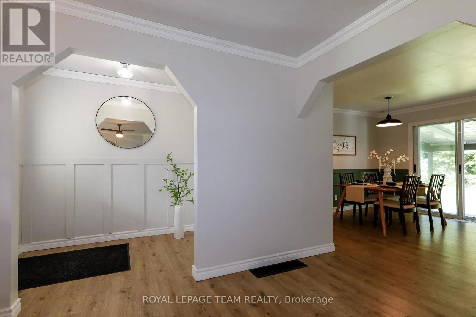 5765 RIDEAU RIVER RD ROAD