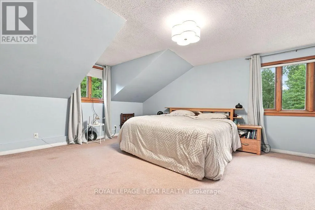 2193 FOYMOUNT ROAD