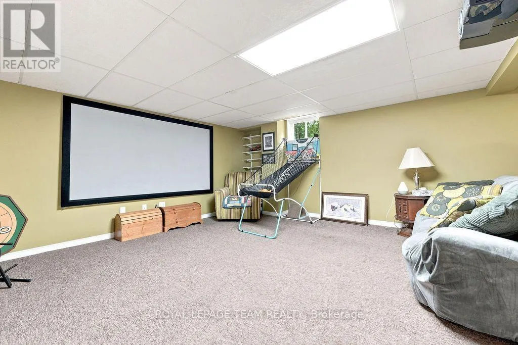 2193 FOYMOUNT ROAD